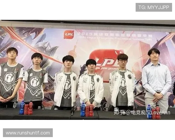 赛后分析：V5与IG在比赛中的团队配合与战术执行探讨