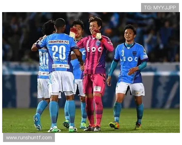 华拿古斯与拿加沙的激烈对决揭示了足球战术的深层次博弈与精彩瞬间