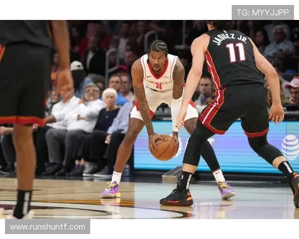 太阳与火箭精彩对决全场比赛录像回顾与精彩瞬间分析