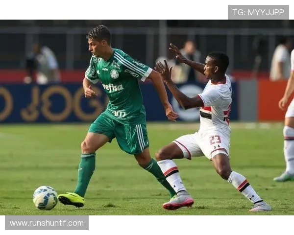 布拉干蒂与圣保罗的激烈对决揭示巴西足球的魅力与竞争力