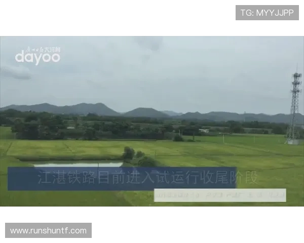 快船与小牛激战正酣图文直播全程回顾精彩瞬间与赛场动态 快船与小牛激战正酣图文直播全程回顾精彩瞬间与赛场动态